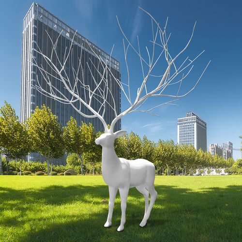 定制商业地产大型户外动物园林景观雕塑 玻璃钢块面鹿雕塑小品